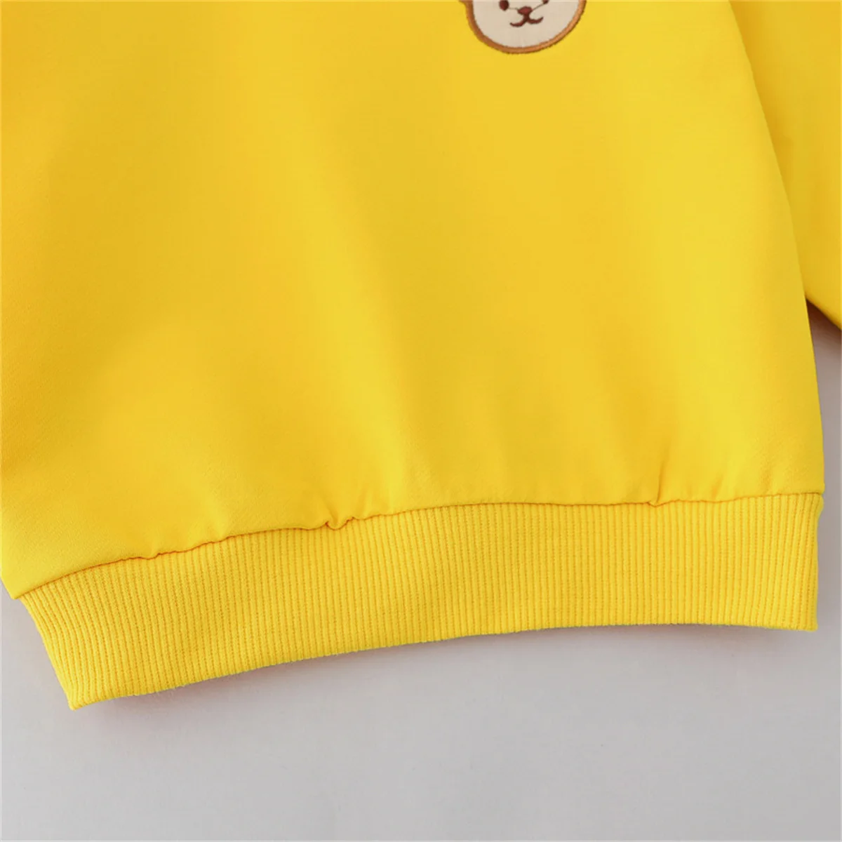 2PCS-Children-s-Set-Spring-and-Autumn-Simple-Little-Bear-Head-Round-Neck-Long-Sleeve-Pants-3