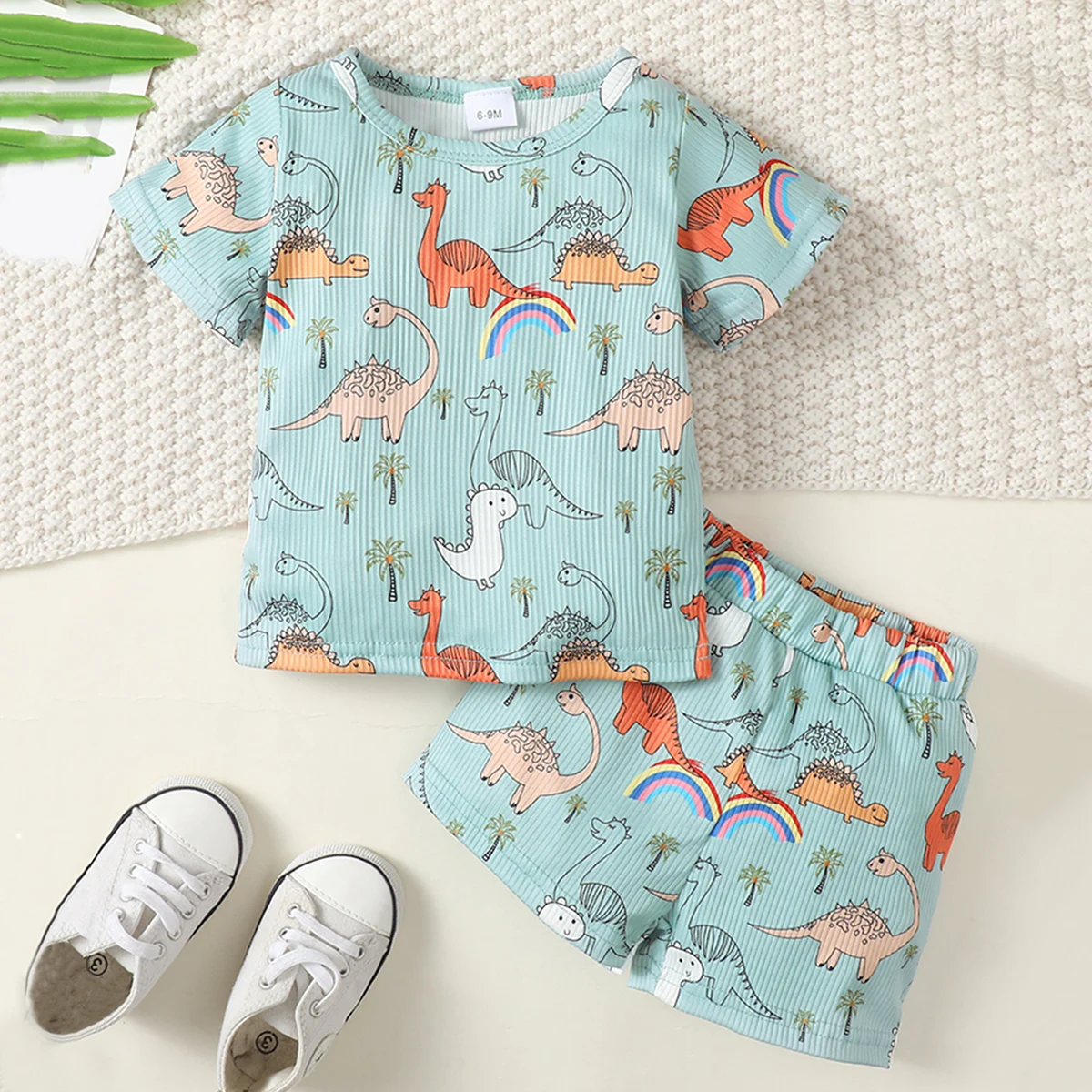 2pcs-Baby-Boys-Cute-Dinosaur-And-Tiger-Graphic-Print-T-shirt-Shorts-Set-Clothes